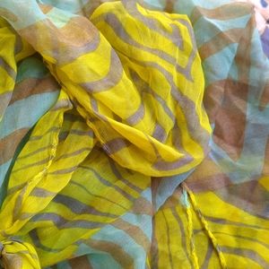 Soft cotton animal print scarf